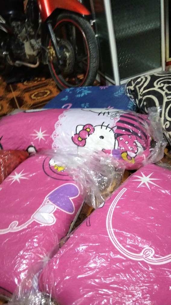 Bantal Full/bantal Busa Utuh/bantal Kepala/bantal Super Lembut/bantal Busa