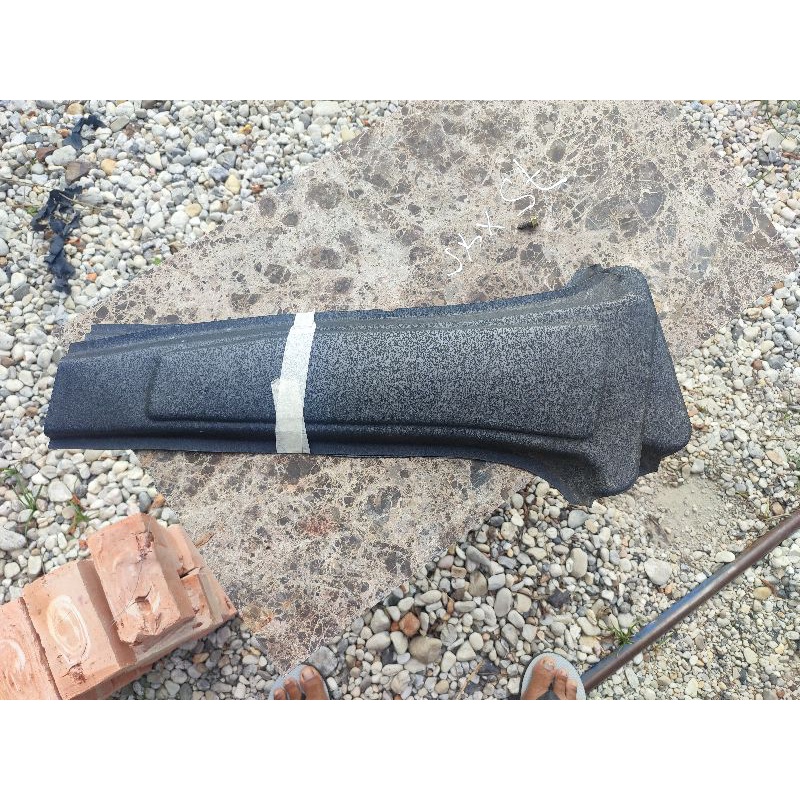 cover pilar tengah starlet kotak