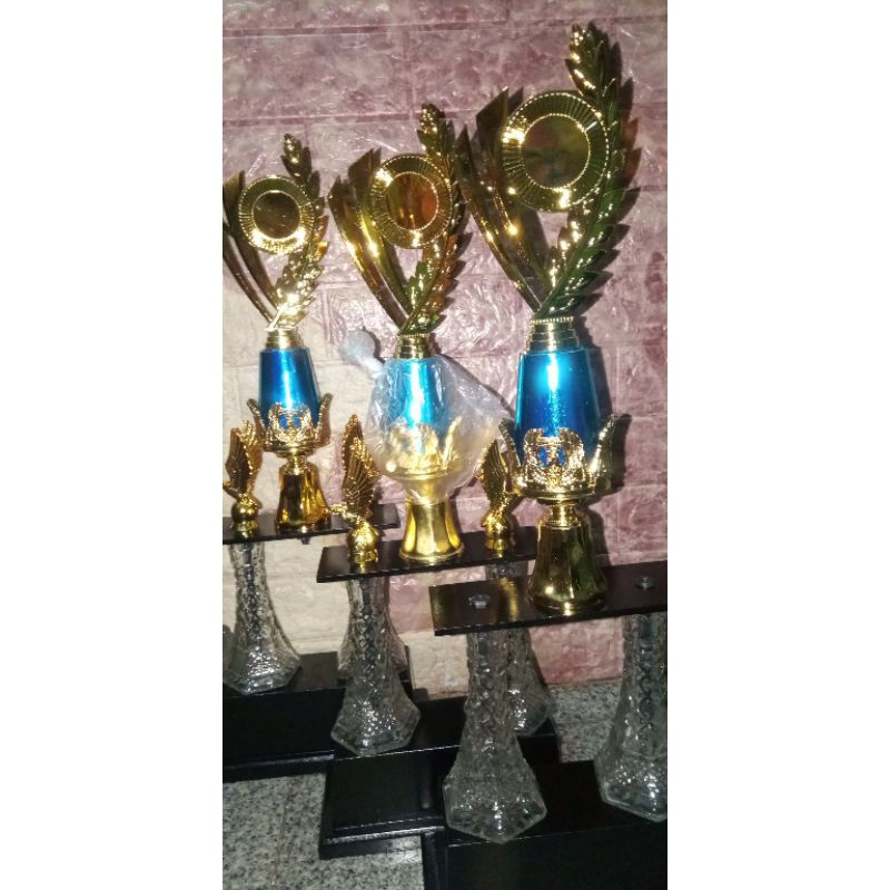 

piala komplit