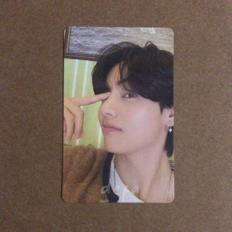 PC random Taehyung BE ESSENTIAL