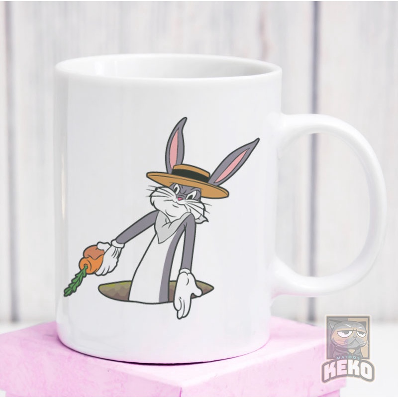 perplexed bugs bunny Mug Gelas Keramik Unik