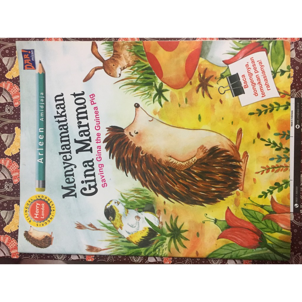 Buku dongeng Menyelamatkan Gina Marmot Saving Gina the Guinea Pig( Indonesia- English) Bilingual