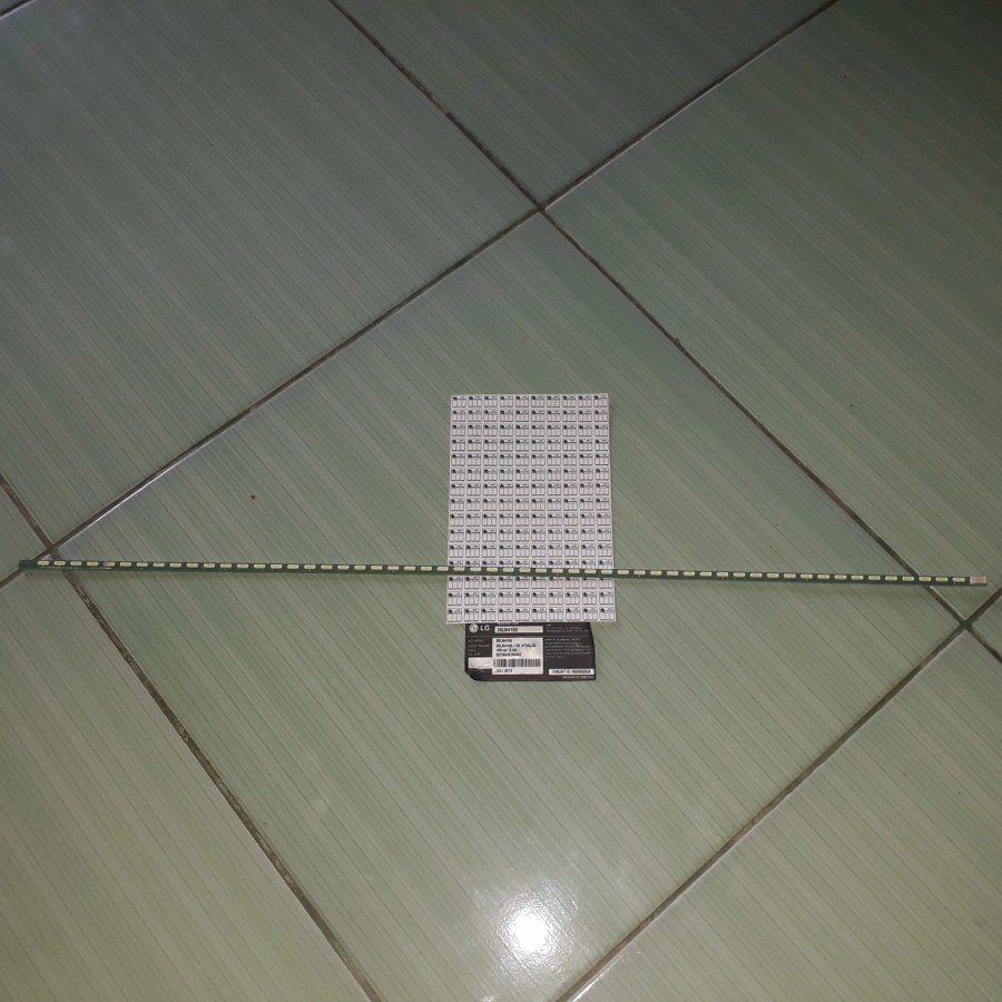 Backlight BL Lampu Original LG 26LN4100