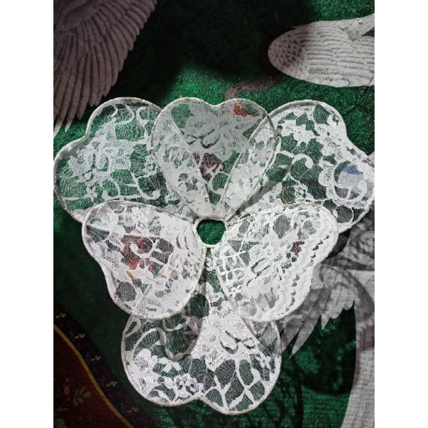 KELOPAK BUNGA LAMPU DEKORASI PELAMINAN