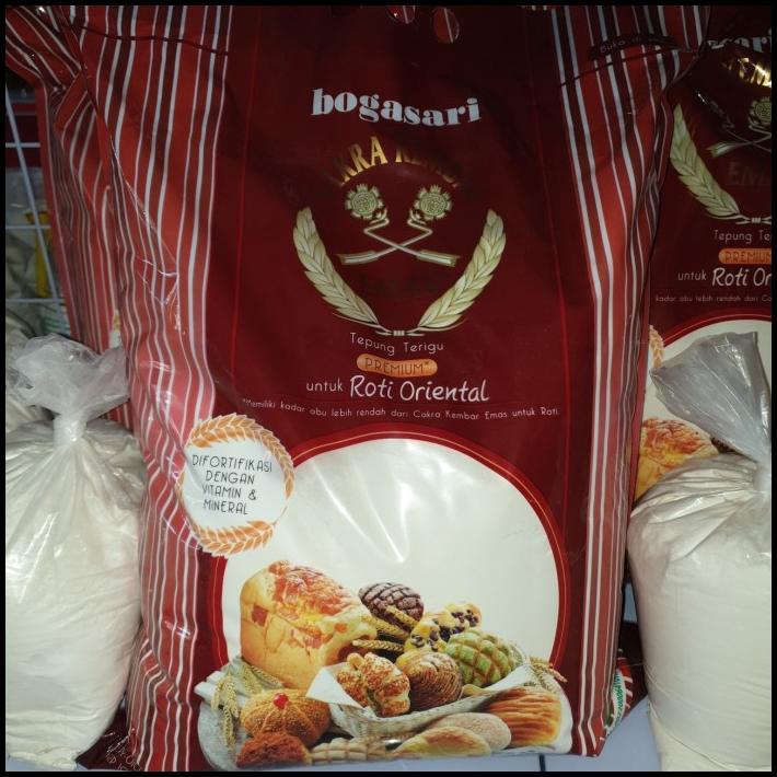 

Tepung Cakra Kembar Emas Oriental 5 Kg