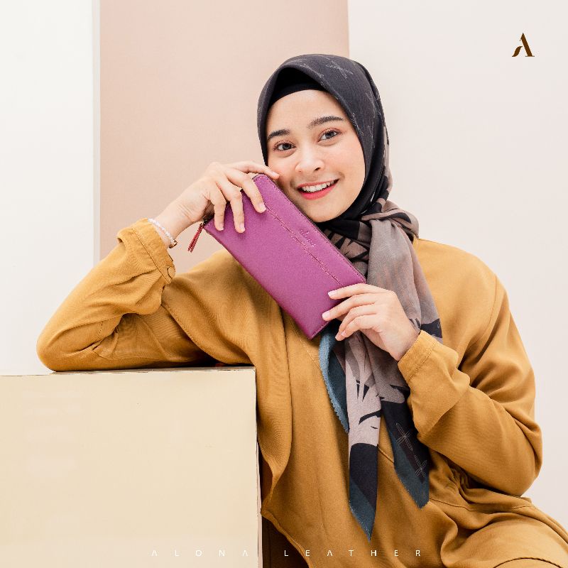 Dompet Kulit Panjang Handbag Wanita Tas Tangan Hand Bag Wallet Hp Handphone Perempuan 12 Slot Kartu Bahan Original Kulit Sapi Asli Premium Branded