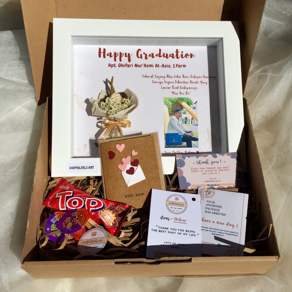 Rosetta Frame (Kado Ucapan Romantis Foto Mini Buket Bunga Bingkai 10R Hadiah Handmade ) - Kado Unik