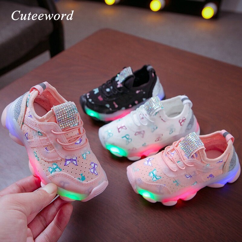 Sepatu Anak Laki Laki - Sepatu Anak Perempuan - Interesting MOTIF Butterfly 012 LED Sepatu Sport Anak Casual Import