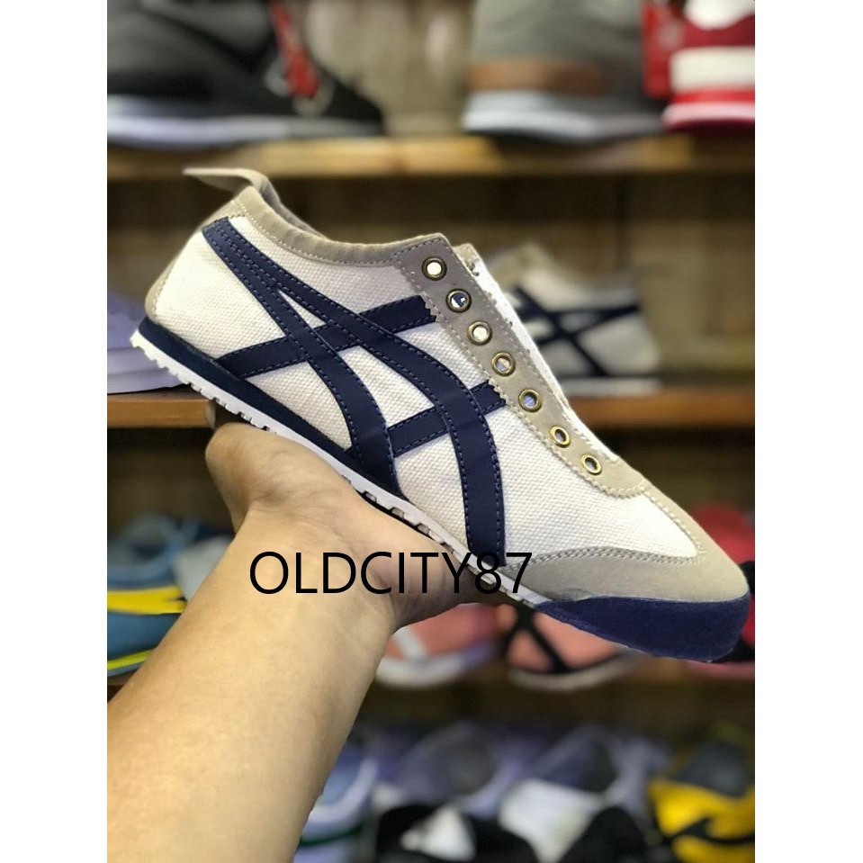 SNEAKERS COWOK HITAM BIRU MISTY  SEPATU CASUAL TANPA TALI