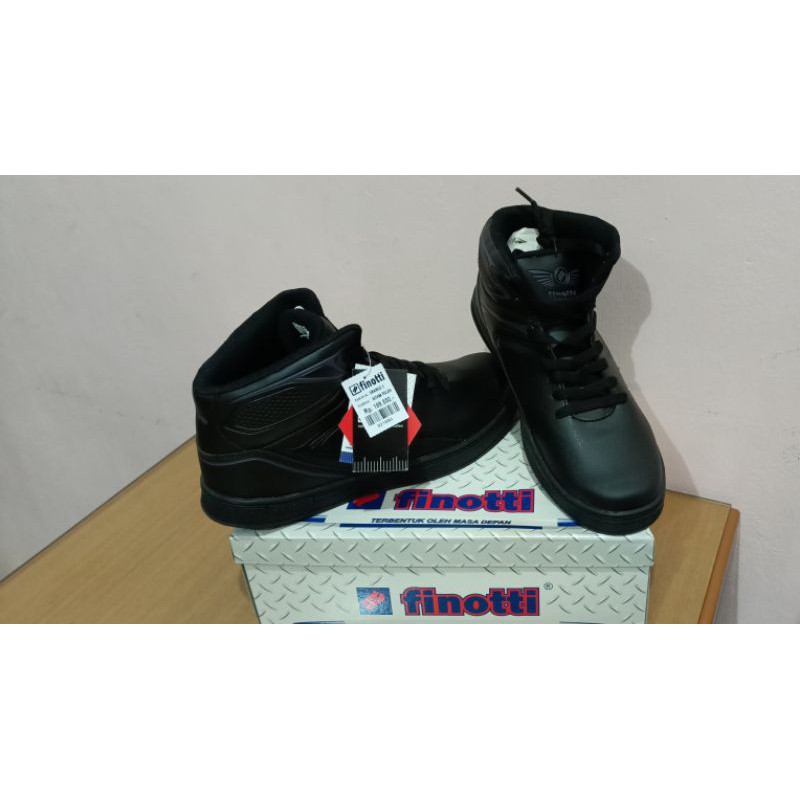 Sepatu Boots tali Uranus 1 Finotti