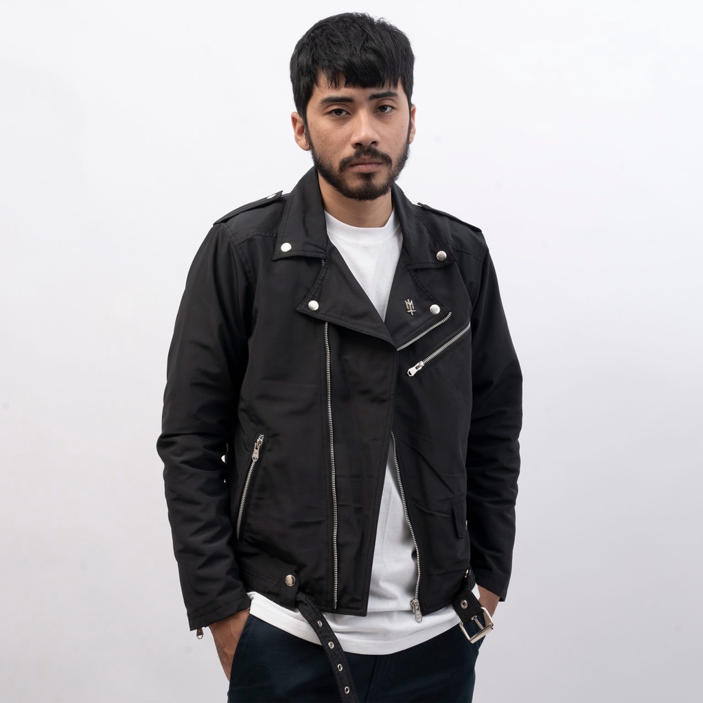 MATERNAL DISASTER - SAXON