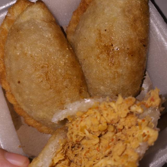 

CIRENG SUIR AYAM MERCON PEDES NYA MANTUL DI DALAM