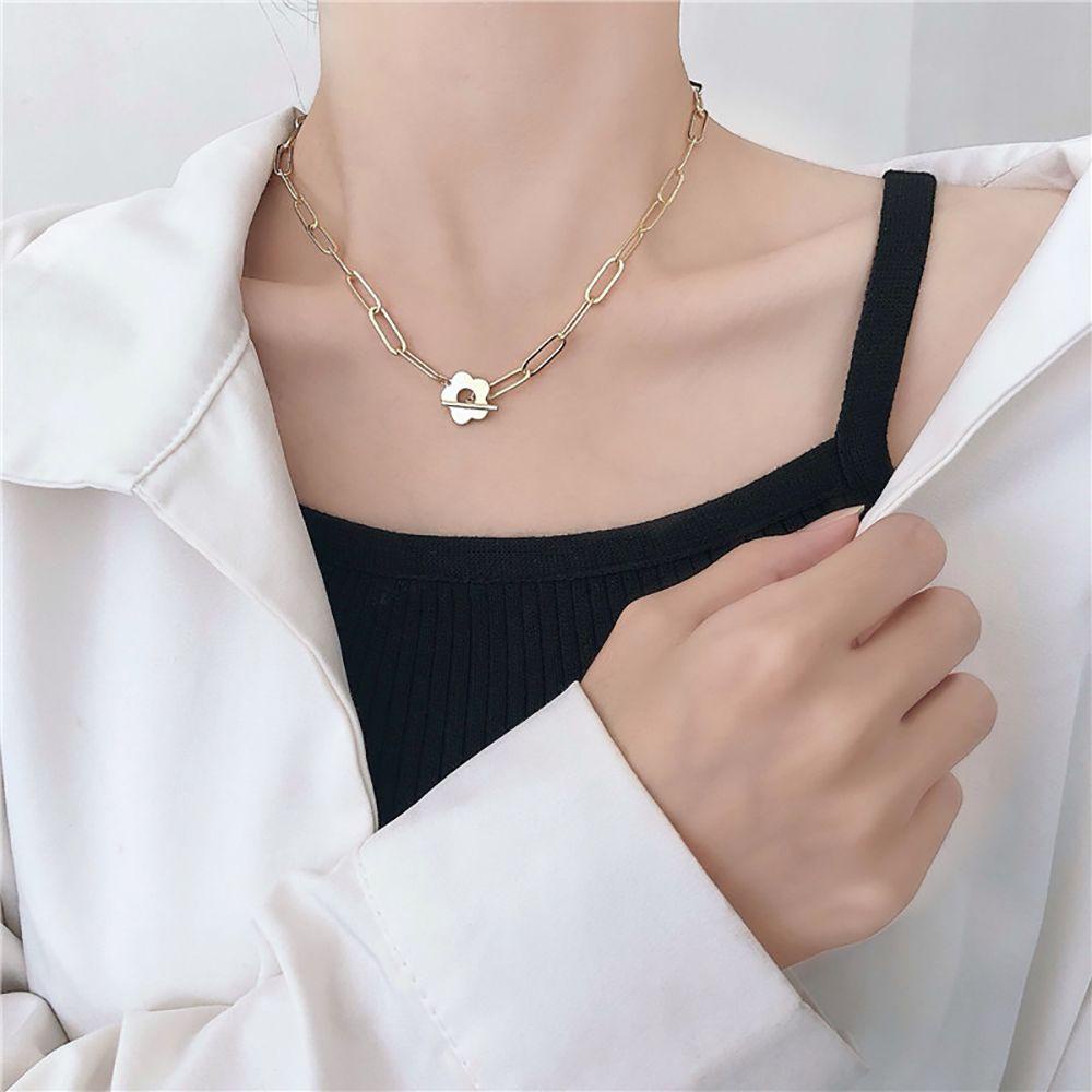 Agustina Kalung Bunga Berongga Retro Bohemian OT Gesper Choker Alloy Gaya Korea Gelang