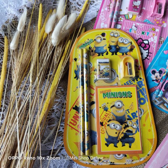 

Stationary Set Karakter Pensil 2pcs + memo dll karakter murah