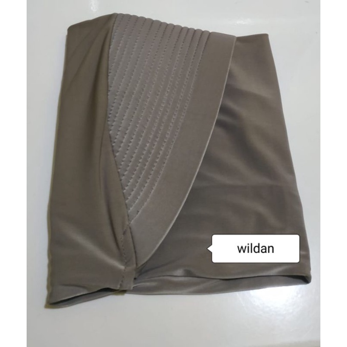 bergo sport pendek  terbaru-Latte