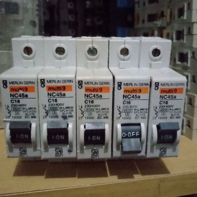 mcb merlin gerin 1p 16a