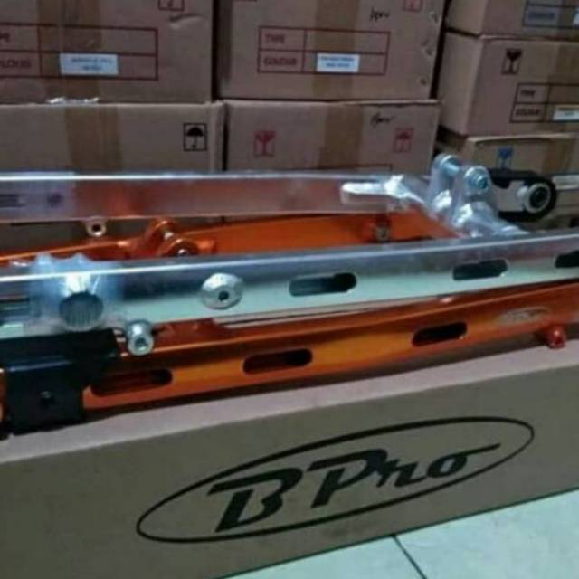 SWING ARM BY PRO SONIC 150 R MURAH MERIAH SE INDONESIA BONUS TAS SLEMPANG