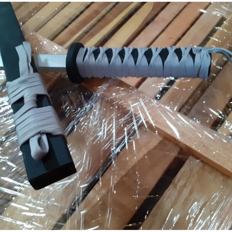 Mainan Pedang Samurai kayu PREMIUM 81Cm Plus Sarung silver bilah
