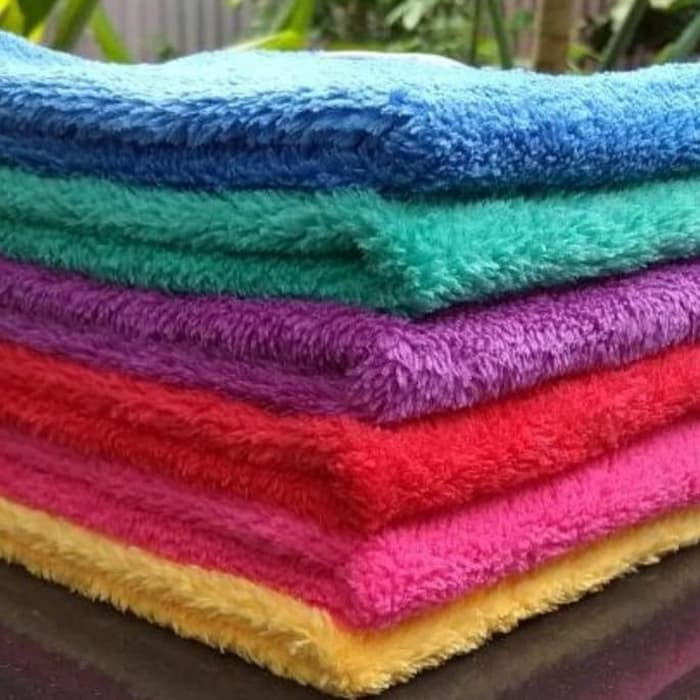 Kain Lap Microfiber Ukuran 35 x 35cm / Micro Fiber Cloth Lembut 400gsm