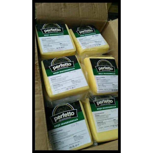 

Terjamin Keju Mozarella PERFETTO 250gram