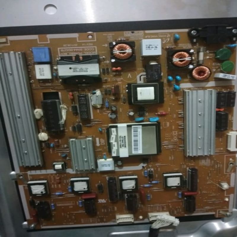 PSU - regulator - power supply tv LED Samsung UA 46D7000