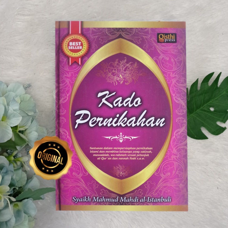 Buku Kado Pernikahan Tuntunan Mempersiapkan Pernikahan Islami