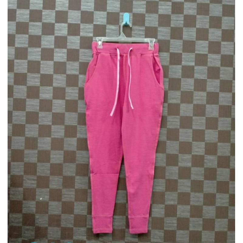 jogger pant by gottex