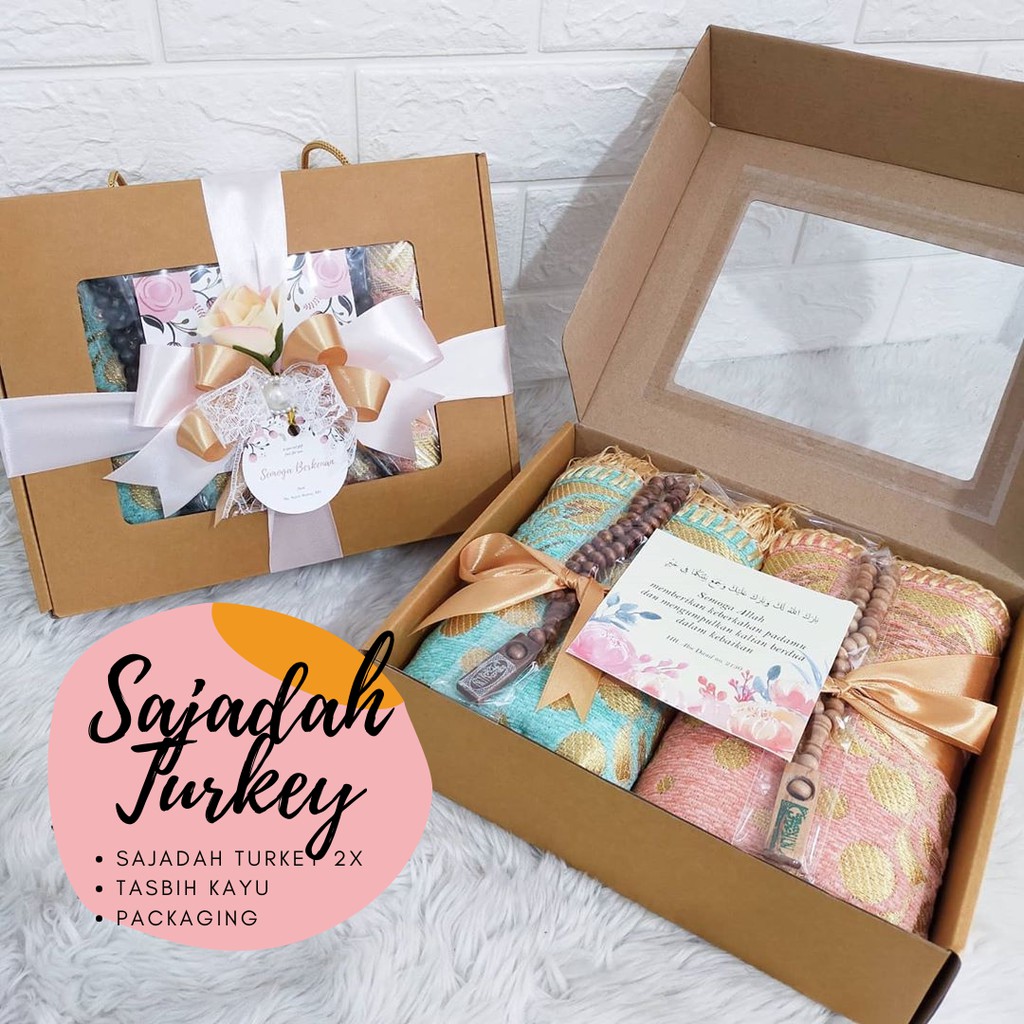 

SAJADAH TURKEY PASTEL PACKAGING KADO HAMPERS PARCEL GRATIS KARTU UCAPAN