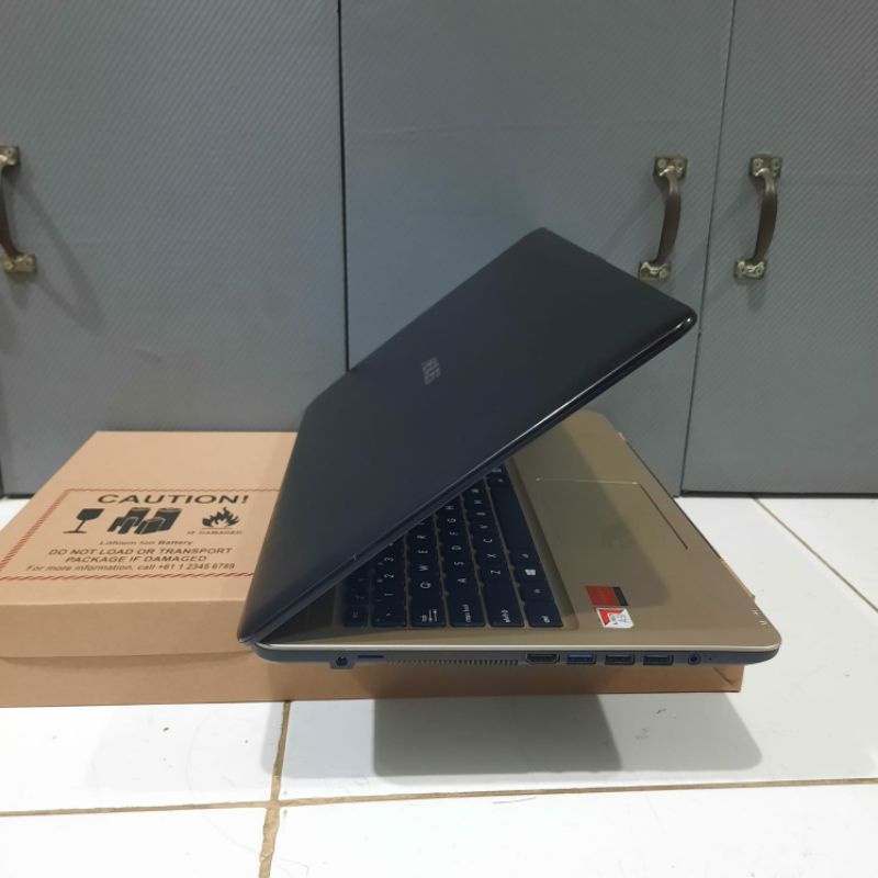 Laptop Asus Vivobook X540B Amd A9-9425 Ram 4GB/1TB HDD vga Amd Radeon R5 graphic-4