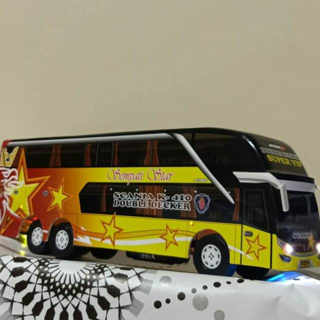 Miniatur Bus bis / mainan bus bis sempati star DD