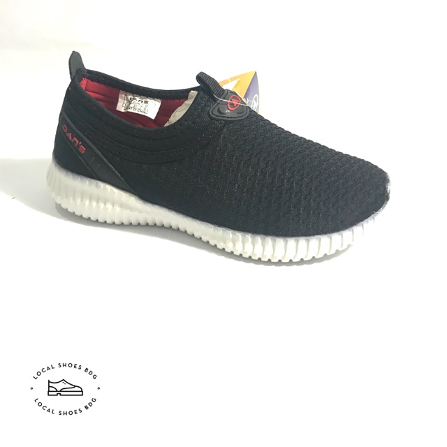 SEPATU SLIP ON DANS HORAN