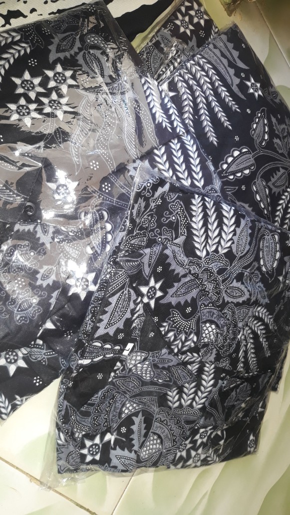 Maura Couple - Sania Ruffle Batik Couple Ori Ndoro Jowi Garansi Termurah Shopee -  Batik Manggar Abu