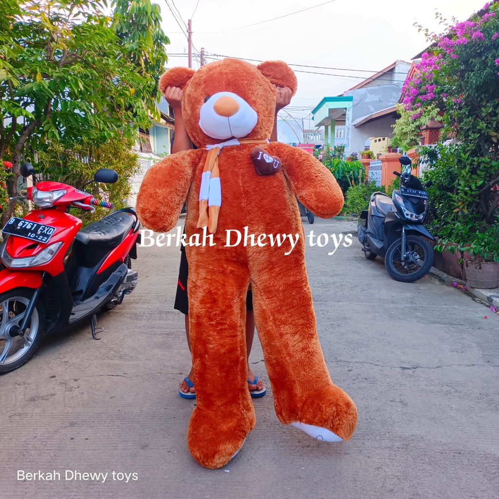 boneka teddy bear super jumbo/teddy bear ukuran jumbo/teddy bear jumbo lengkap dengan syal dan love di dada