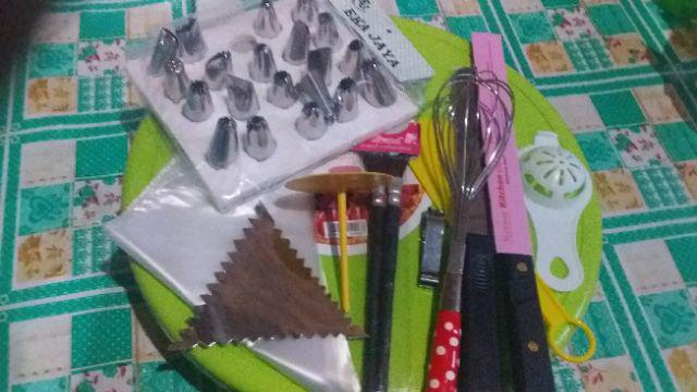 Paket Dekorasi Kue Ulang Tahun / Alat Kue Tart S10