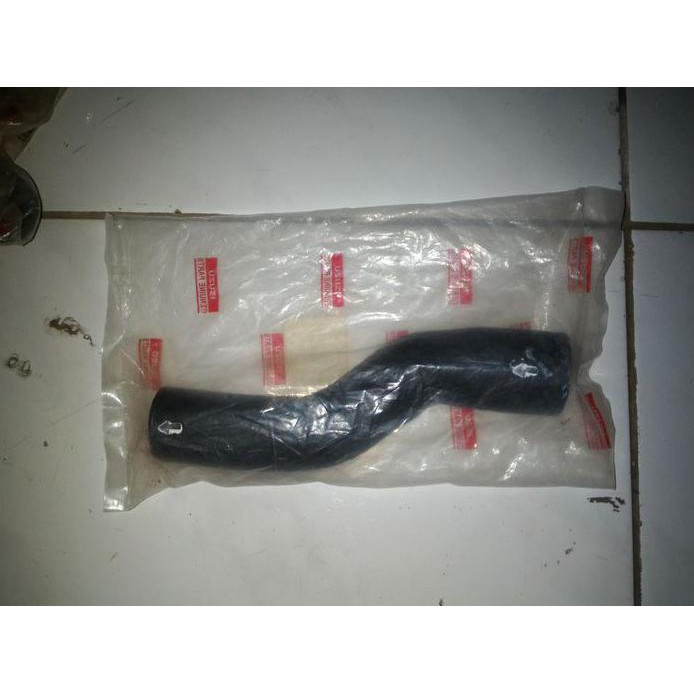 Selang Radiator Bawah Isuzu Panther 2.5 Lama Kotak Original