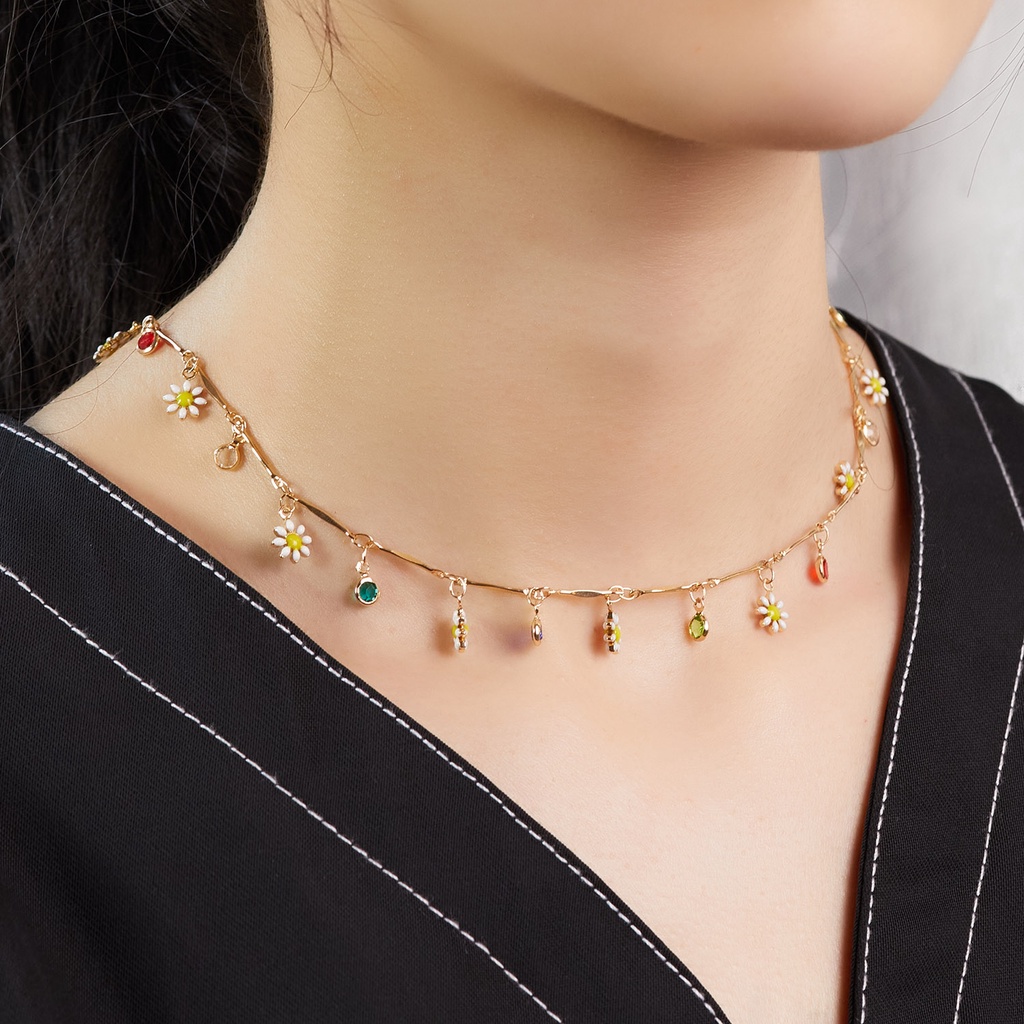 Kalung Rantai Klavikula Desain Bintang Bulan Hati Aksen Batu Permata Warna-Warni