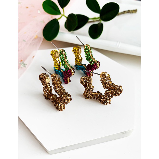 LRC Anting Tusuk Fashion Alloy Studded Five-pointed Star Stud F768XX