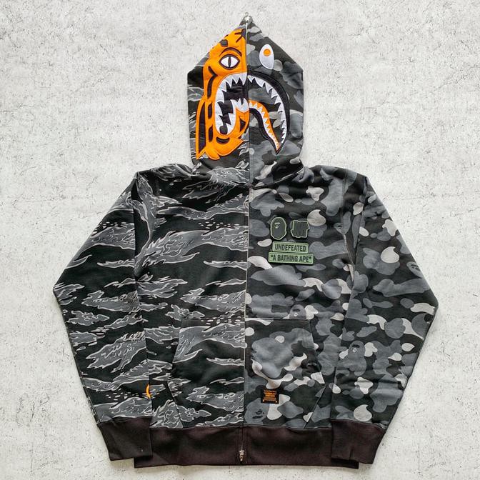 Bape Undefeated 2018 Tiger Shark Full Zip Hoodie .Deevagrosir.Olshop