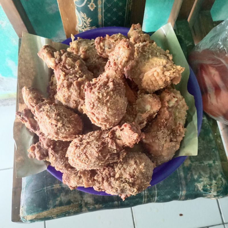 

FRIED CHIKEN