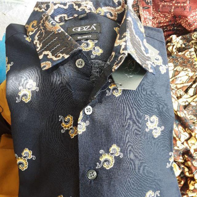 Odza Batik Lengan Panjang Kemeja Batik Modern Pria Slimfit