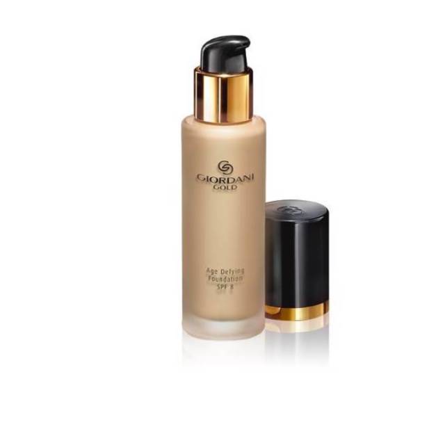 Giordani Gold Age Defying Foundation SPF 8