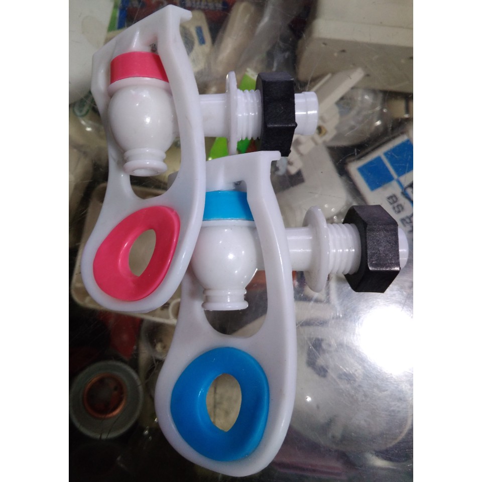 Keran Dispenser Multi (1 Pasang)