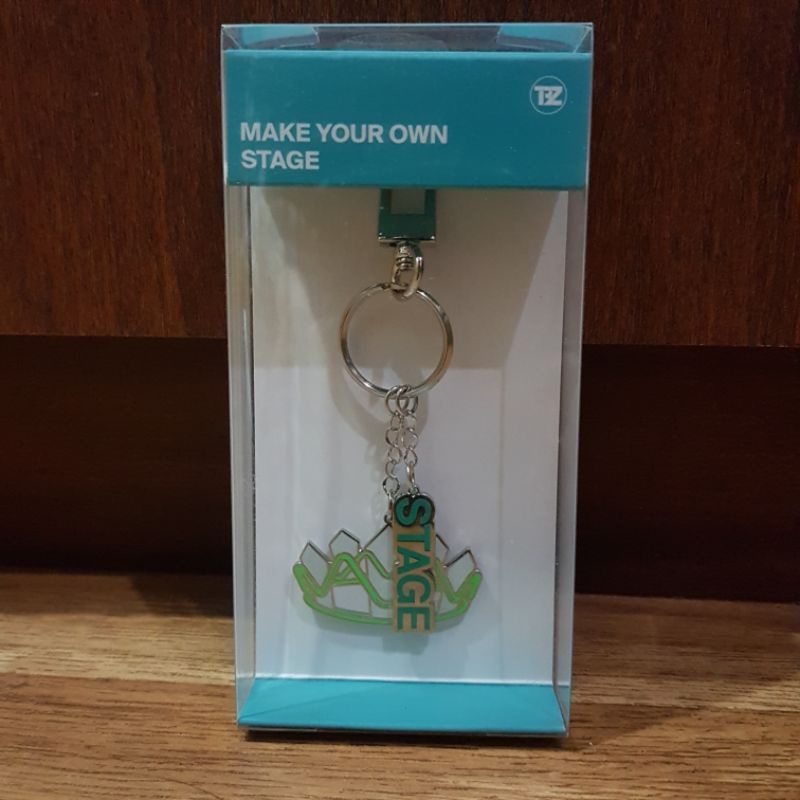 READY STOCK THE BOYZ BE YOUR OWN KING MD - CROWN KEYRING Q CHANGMIN BYOK