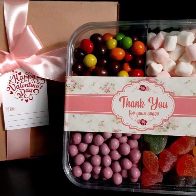 

BAYAR DITEMPAT Hampers Coklat Jelly Marsmallow Valentine/Imlek CNY TERJAMIN Kode 86