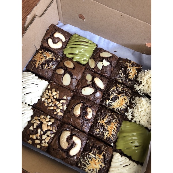 

FUDGY BROWNIES / BROWNIES PANGGANG