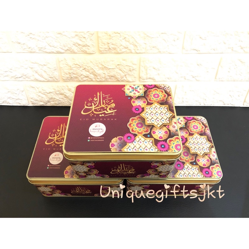 kaleng kotak dan mug