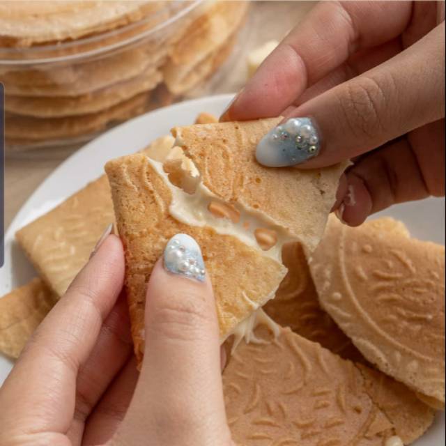 Kue kering | Cemilan jadul | Kue Kipas | Kue Semprong | Kue Capit | Kue Lebaran | Kue Sepit