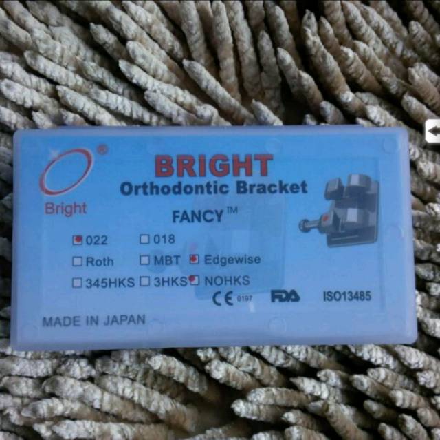 ORIGINAL BRACKET BEHEL METALIC METAL BRIGHT FANCY MINI KEMASAN BOX // NO HOOK atau HOOK ON 3 // Bracket Kawat Gigi Ortho Untuk Perawatan / Perbaikan / Braces Orthodontic Ortho / Behelldental