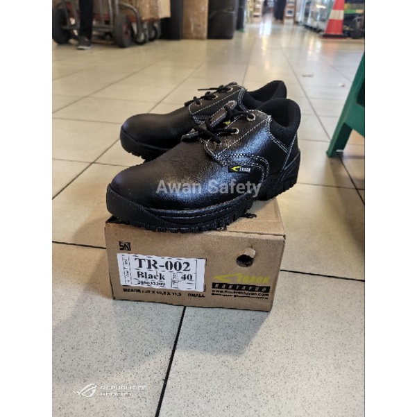 Sepatu Safety Proyek TRACK A002H Original Safety Shoes