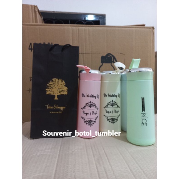 Souvenir botol minum tumbler nice custom sablon kemas paper bag hitam SOUVENIR PERNIKAHAN MURAH